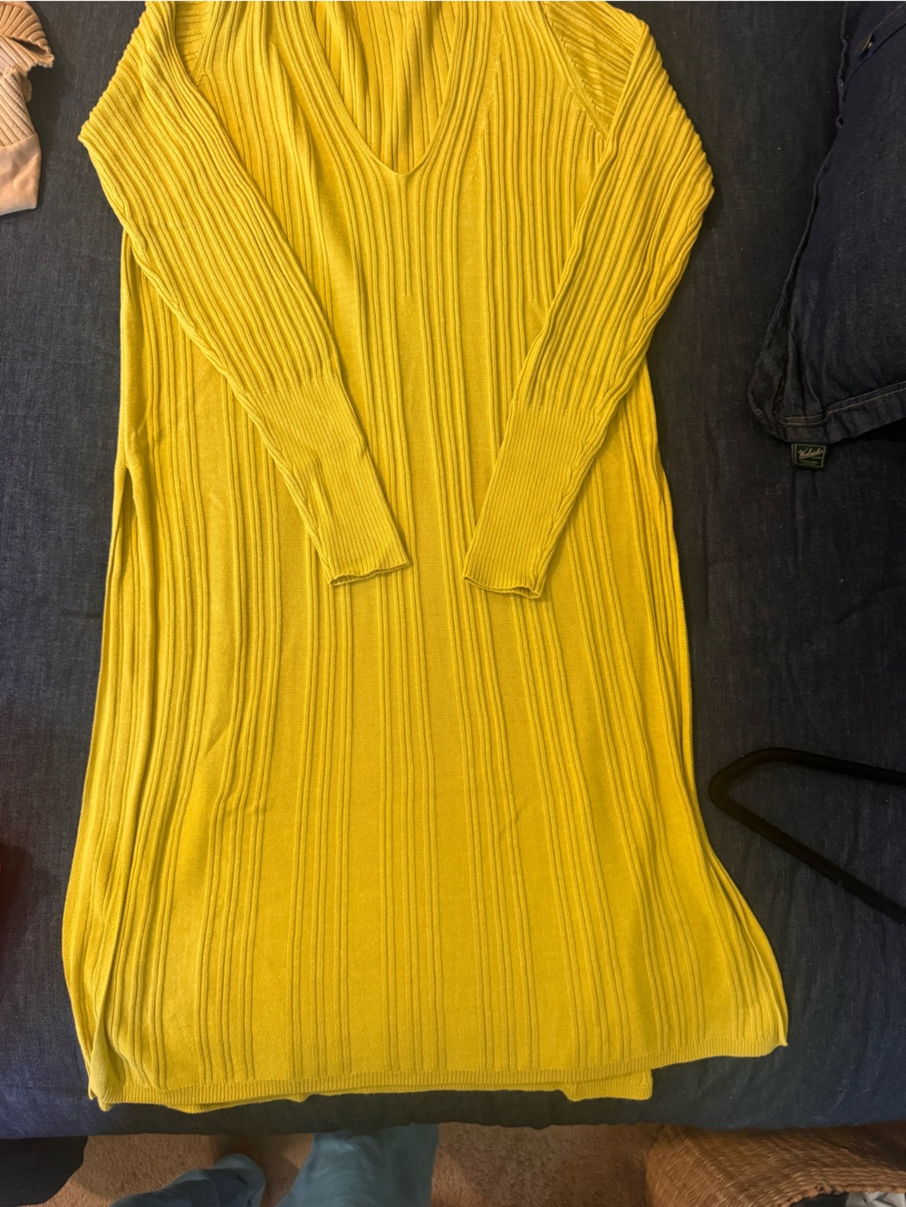 Olive Ribbed V-Neck - Picture 4 of 4